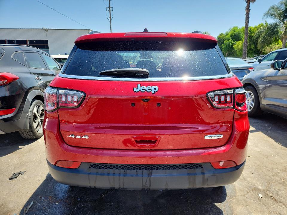 Photo 6 from auction – 2025 JEEP COMPASS with VIN 3C4NJDBN7ST546867