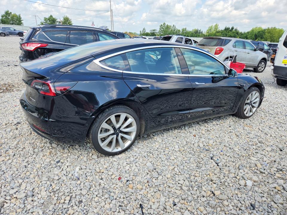 Photo 3 from auction – 2018 TESLA MODEL 3 with VIN 5YJ3E1EB7JF115714