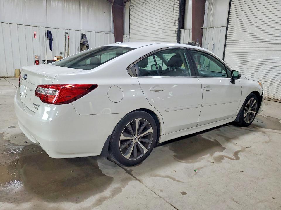 Photo 3 from auction – 2015 SUBARU LEGACY with VIN 4S3BNAN66F3033377