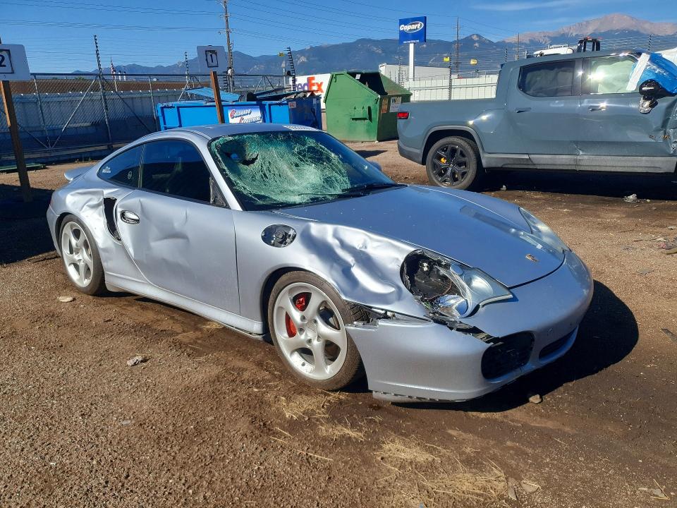Photo 4 from auction – 2001 PORSCHE 911 with VIN WP0AB29901S686834