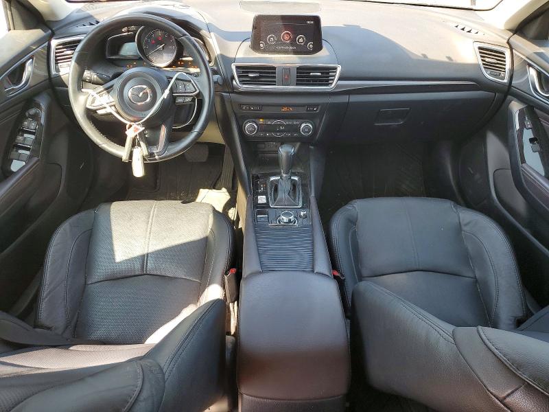 Photo 8 from auction – 2018 MAZDA 3 with VIN 3MZBN1M39JM250868
