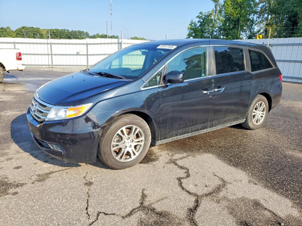 HONDA ODYSSEY 2011 with VIN 5FNRL5H46BB045984 - Photo from auction