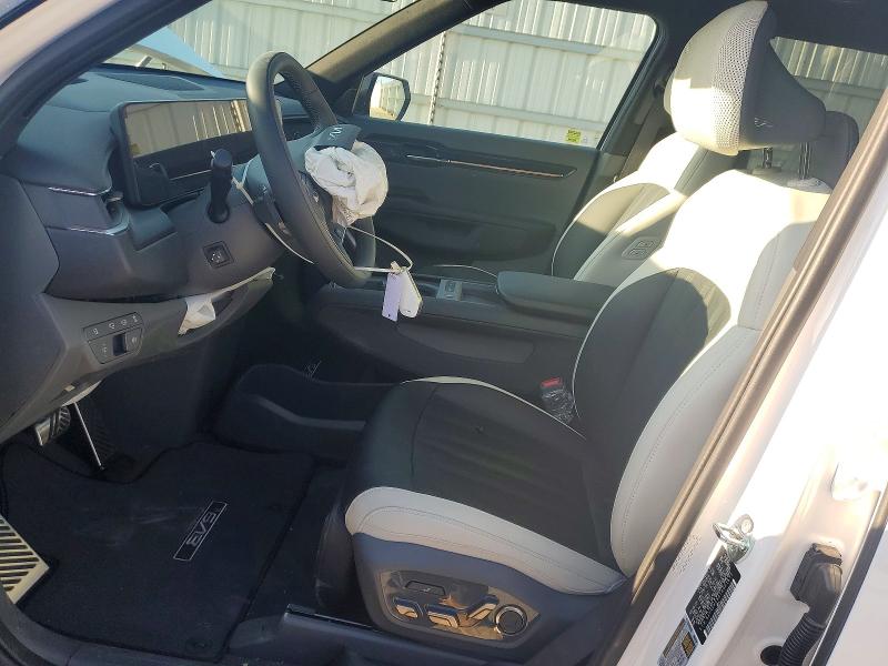 Photo 7 from auction – 2026 KIA EV9 with VIN 5XYAEFS56TG021855