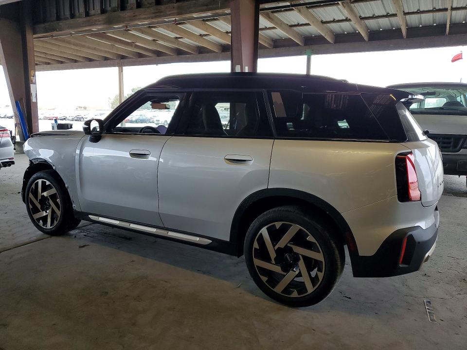 Photo 2 from auction – 2025 MINI COUNTRYMAN with VIN WMZ23GA01S7T66485
