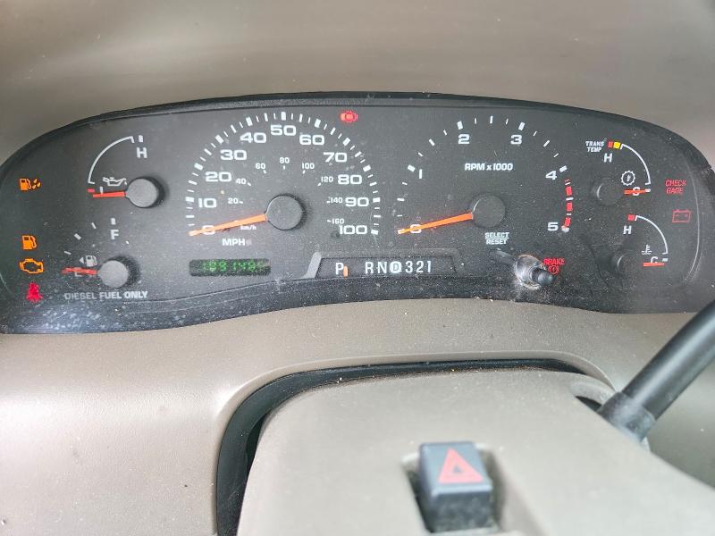 Photo 9 from auction – 2004 FORD EXCURSION with VIN 1FMNU44P64EA15471