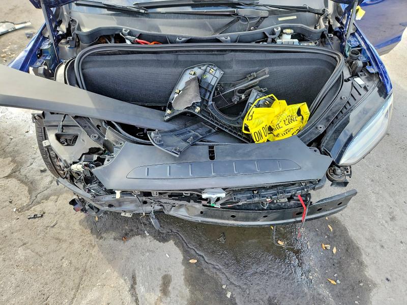 Photo 12 from auction – 2020 TESLA MODEL X with VIN 5YJXCBE22LF236229
