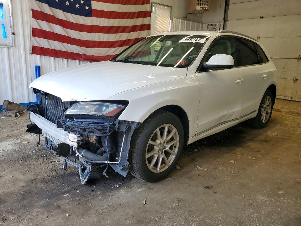 AUDI Q5 2014 with VIN WA1LFAFPXEA047232 - Photo from auction