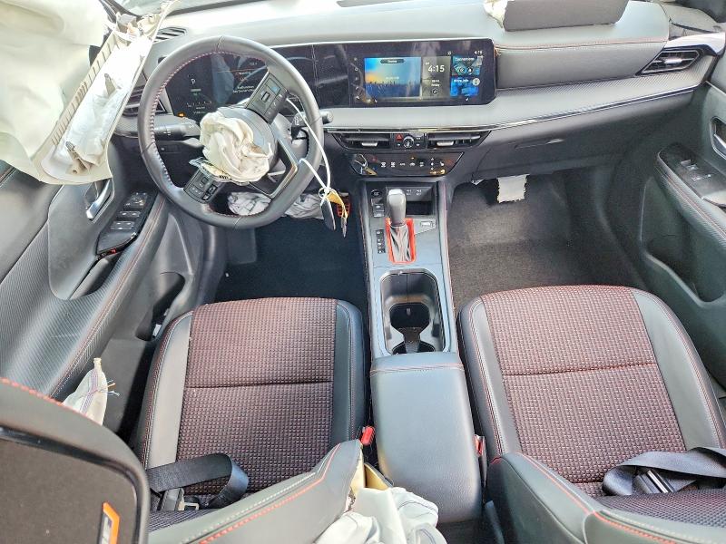 Photo 8 from auction – 2025 NISSAN KICKS with VIN 3N8AP6DD4SL383547