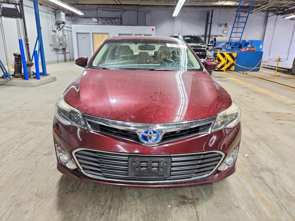 Photo 5 from auction – 2014 TOYOTA AVALON HYBRID with VIN 4T1BD1EB8EU019484