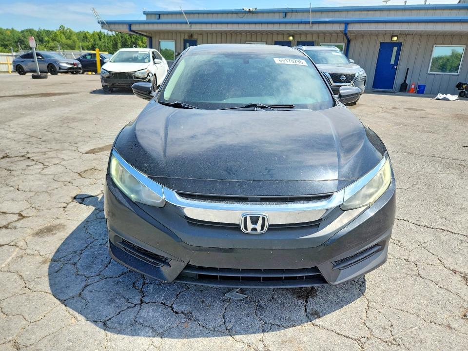 Photo 5 from auction – 2016 HONDA CIVIC with VIN 19XFC2F54GE000150