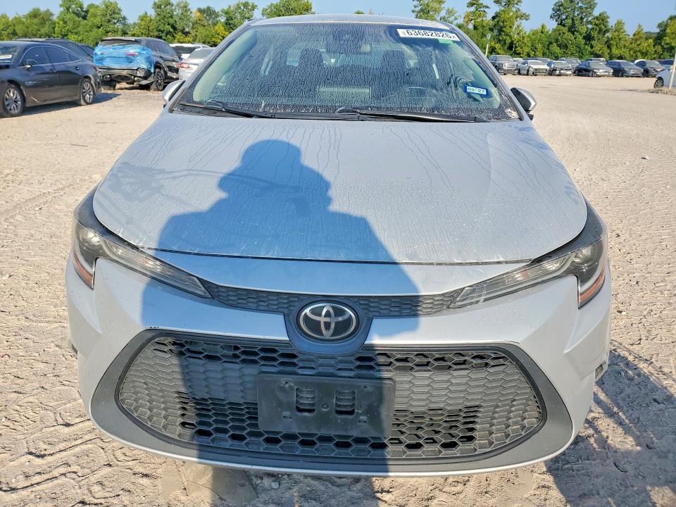 Photo 5 from auction – 2021 TOYOTA COROLLA with VIN 5YFEPMAE5MP182034