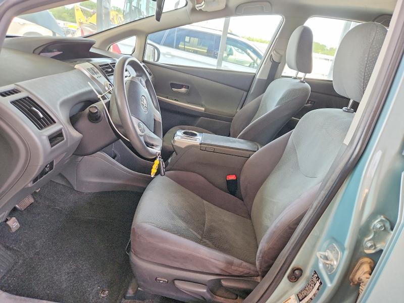 Photo 7 from auction – 2013 TOYOTA PRIUS V with VIN JTDZN3EU8D3211294