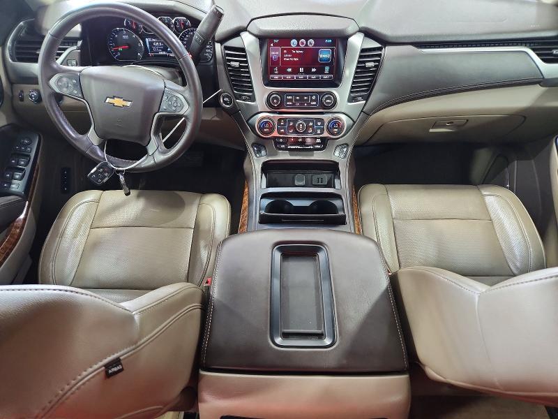 Photo 8 from auction – 2015 CHEVROLET SUBURBAN with VIN 1GNSKKKC9FR148665