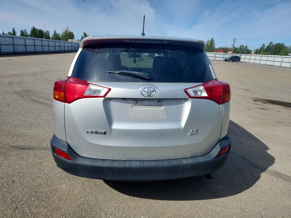 Photo 6 from auction – 2013 TOYOTA RAV4 with VIN 2T3BFREV4DW037019