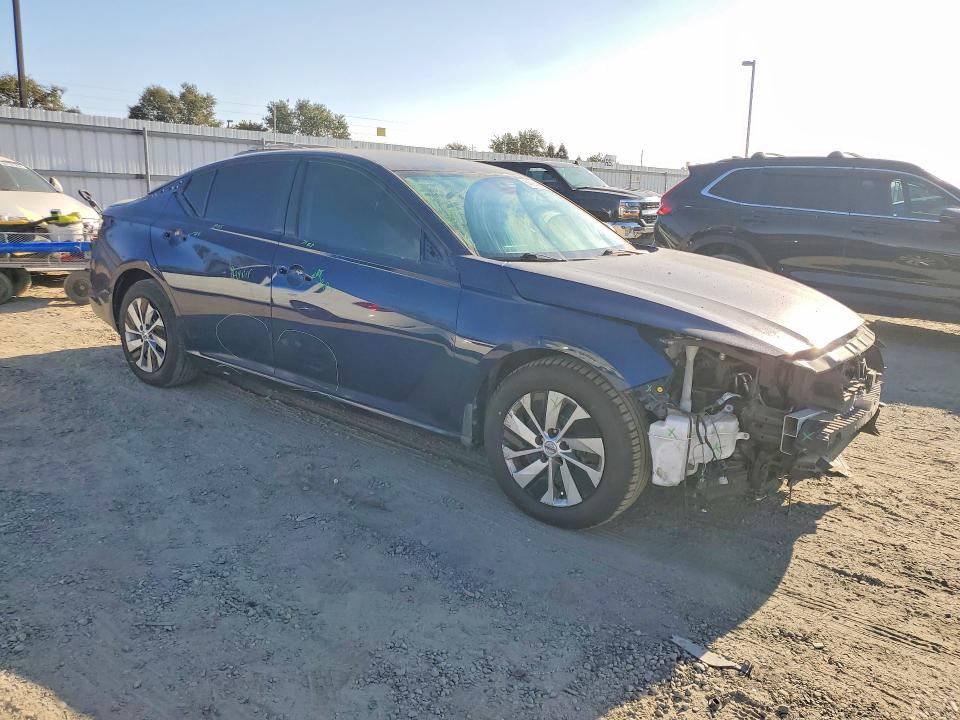 Photo 4 from auction – 2021 NISSAN ALTIMA with VIN 1N4BL4BV7MN418926
