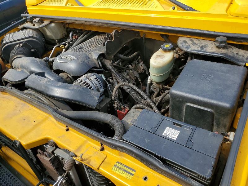 Photo 11 from auction – 2003 HUMMER H2 with VIN 5GRGN23U93H121690