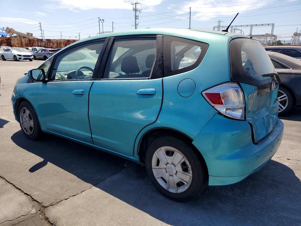 Photo 2 from auction – 2013 HONDA FIT with VIN JHMGE8H3XDC001673