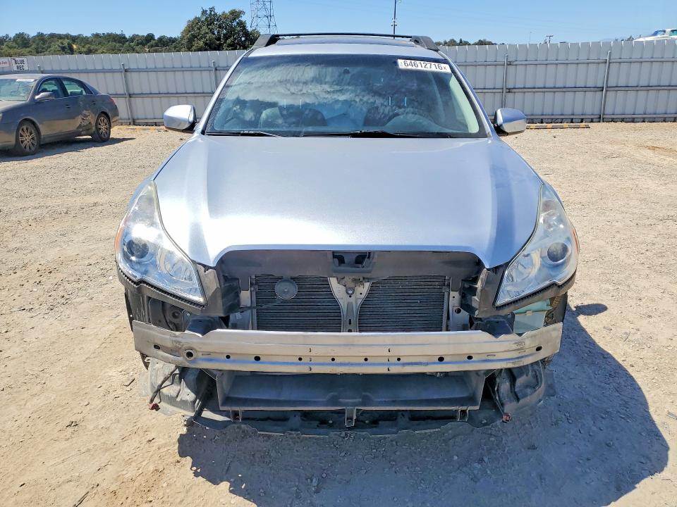 Photo 5 from auction – 2014 SUBARU OUTBACK with VIN 4S4BRBLC7E3299553