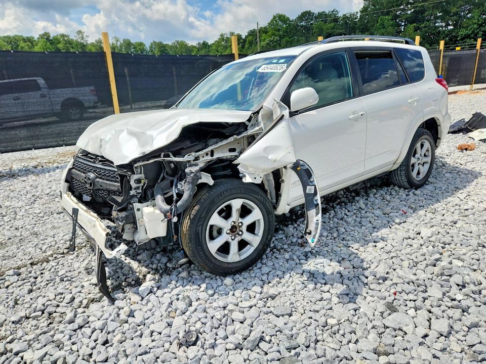 TOYOTA RAV4 2011 with VIN 2T3YF4DV2BW075909 - Photo from auction