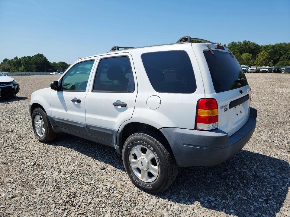 Photo 2 from auction – 2003 FORD ESCAPE with VIN 1FMYU03103KE06067