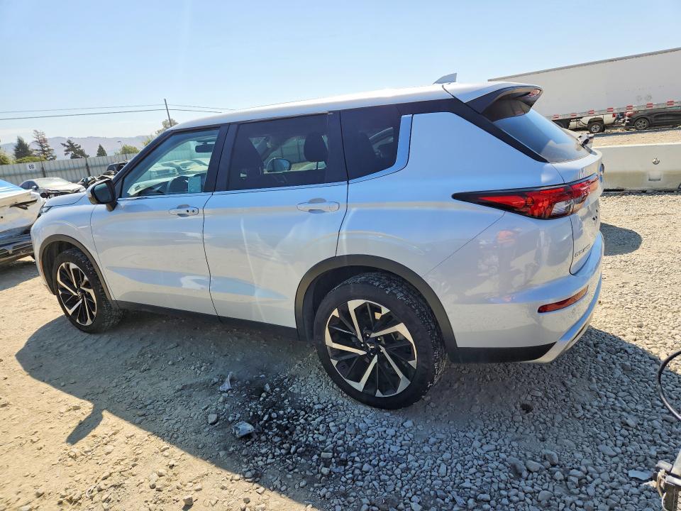 Photo 2 from auction – 2024 MITSUBISHI OUTLANDER with VIN JA4J4VA85RZ069604