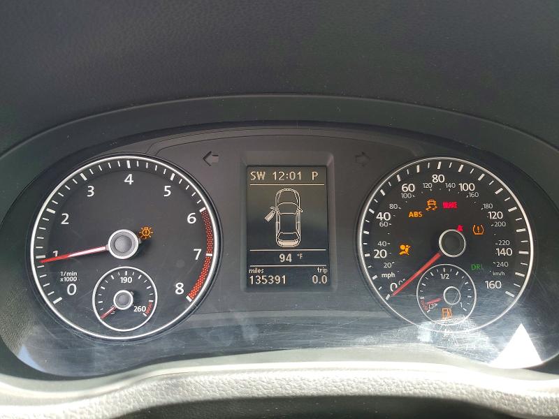 Photo 9 from auction – 2012 VOLKSWAGEN PASSAT with VIN 1VWBH7A36CC029487