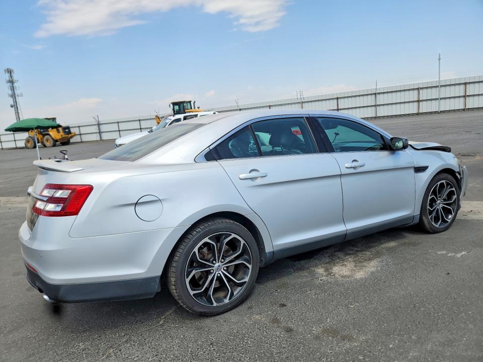 Photo 3 from auction – 2013 FORD TAURUS with VIN 1FAHP2KT2DG136392