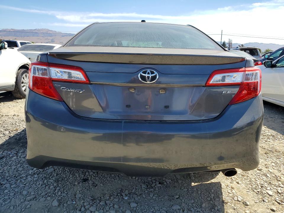 Снимка 6 от търг – 2014 TOYOTA CAMRY с VIN 4T1BF1FK6EU349374