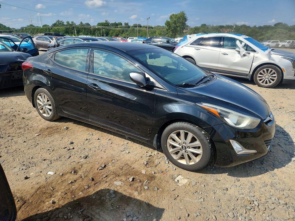Photo 4 from auction – 2014 HYUNDAI ELANTRA with VIN 5NPDH4AE2EH545137