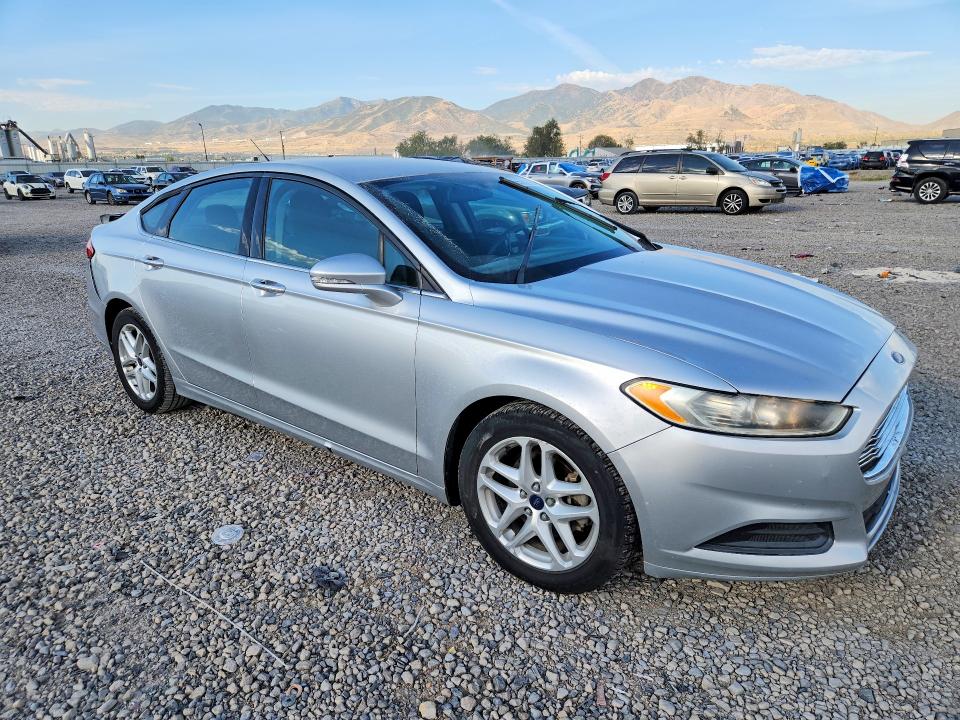 Фото 4 с аукциона – 2016 FORD FUSION с VIN 3FA6P0H7XGR158188
