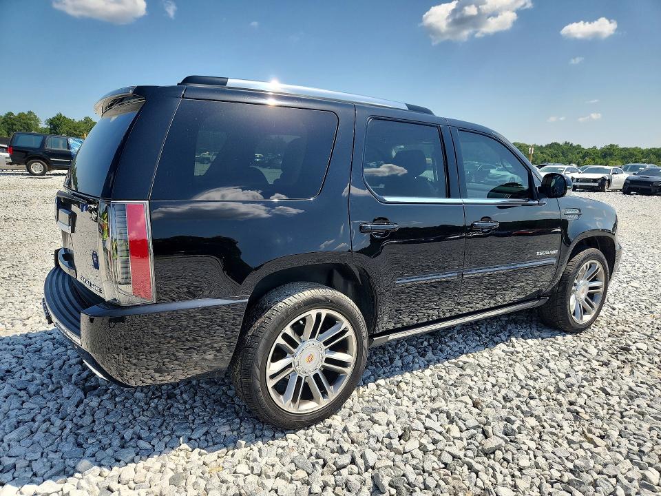 Photo 3 from auction – 2013 CADILLAC ESCALADE with VIN 1GYS4CEF6DR257459