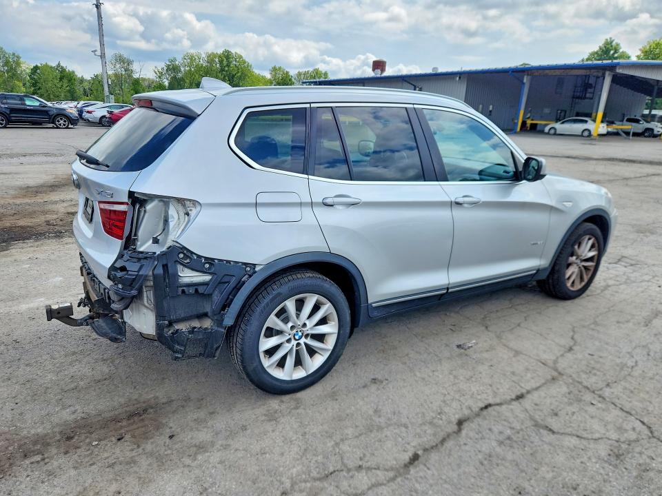 Photo 3 from auction – 2011 BMW X3 with VIN 5UXWX5C51BL704346