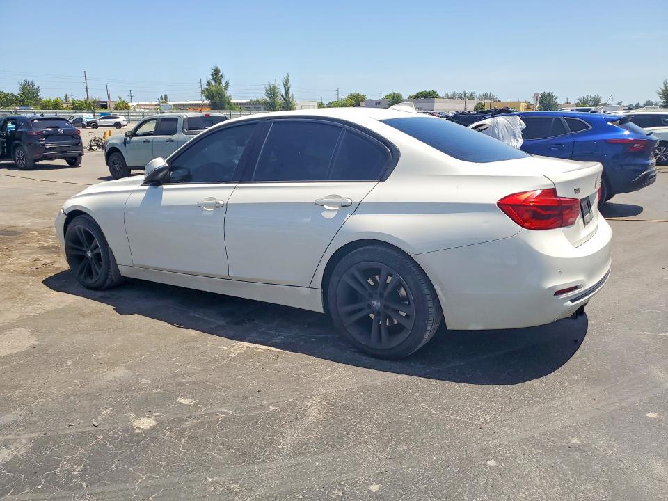 Photo 2 from auction – 2016 BMW 328 with VIN WBA8E9G50GNU29322