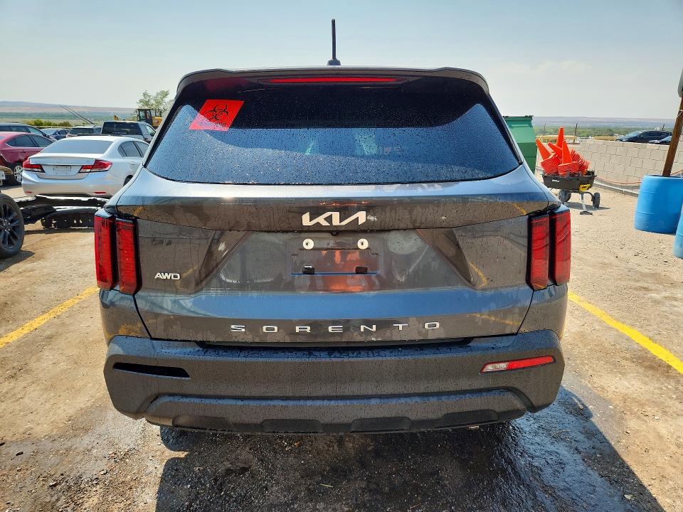 Photo 6 from auction – 2022 KIA SORENTO with VIN 5XYRGDLC6NG099795