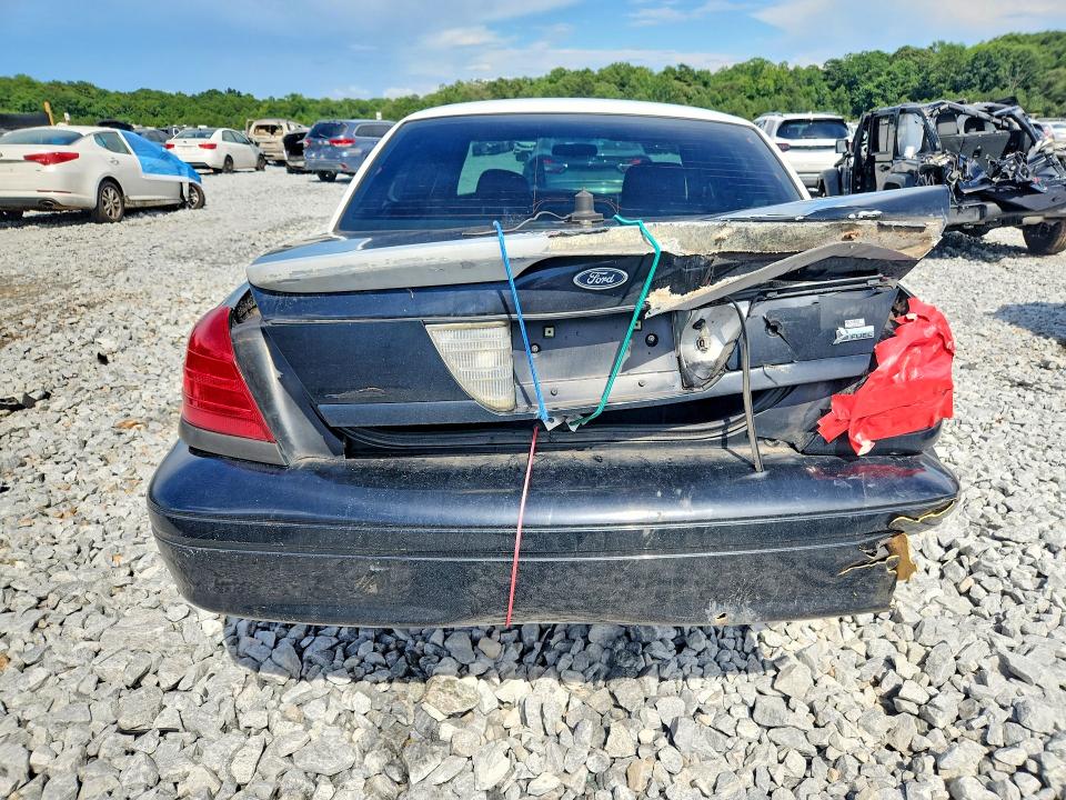 Photo 6 from auction – 2011 FORD CROWN VICTORIA with VIN 2FABP7BV7BX152454