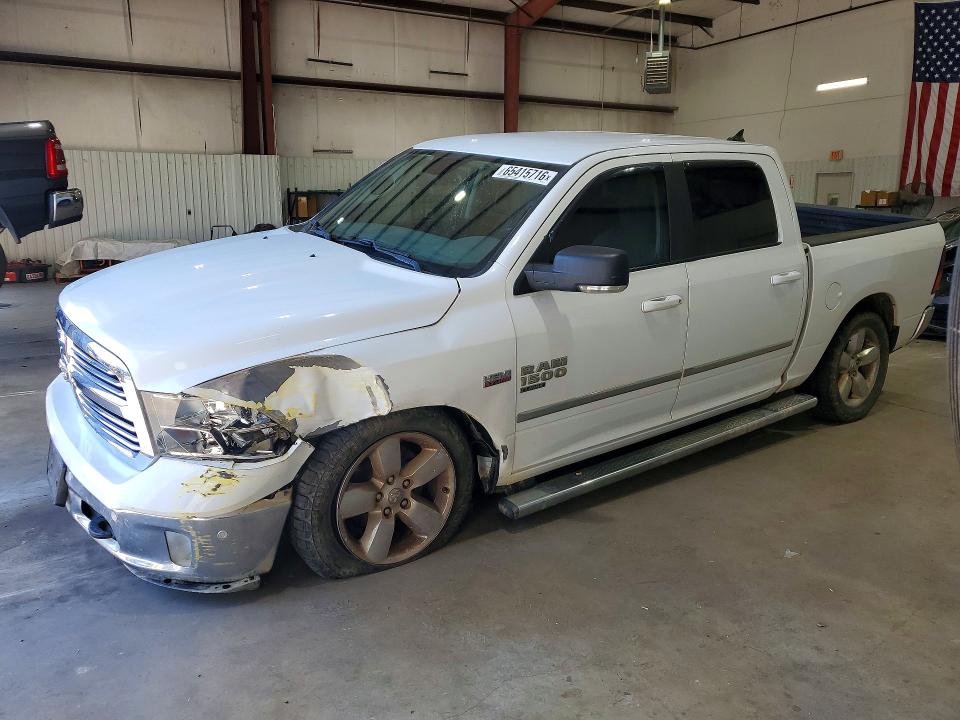 RAM 1500 CLASSIC 2019 с VIN 1C6RR7LT3KS579334 - Снимка от търг