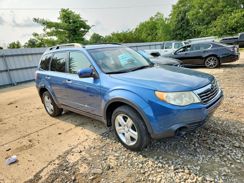Photo 4 from auction – 2010 SUBARU FORESTER with VIN JF2SH6CC1AH785790