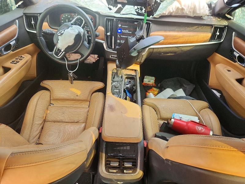 Photo 8 from auction – 2017 VOLVO S90 with VIN YV1A22ML5H1015561