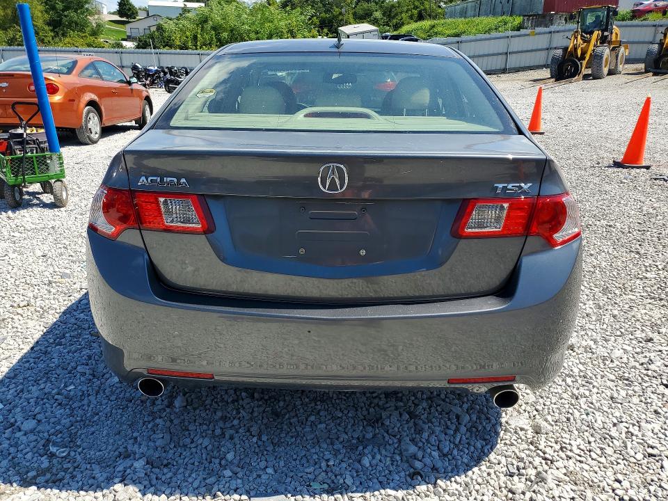Photo 6 from auction – 2010 ACURA TSX with VIN JH4CU2F62AC035565