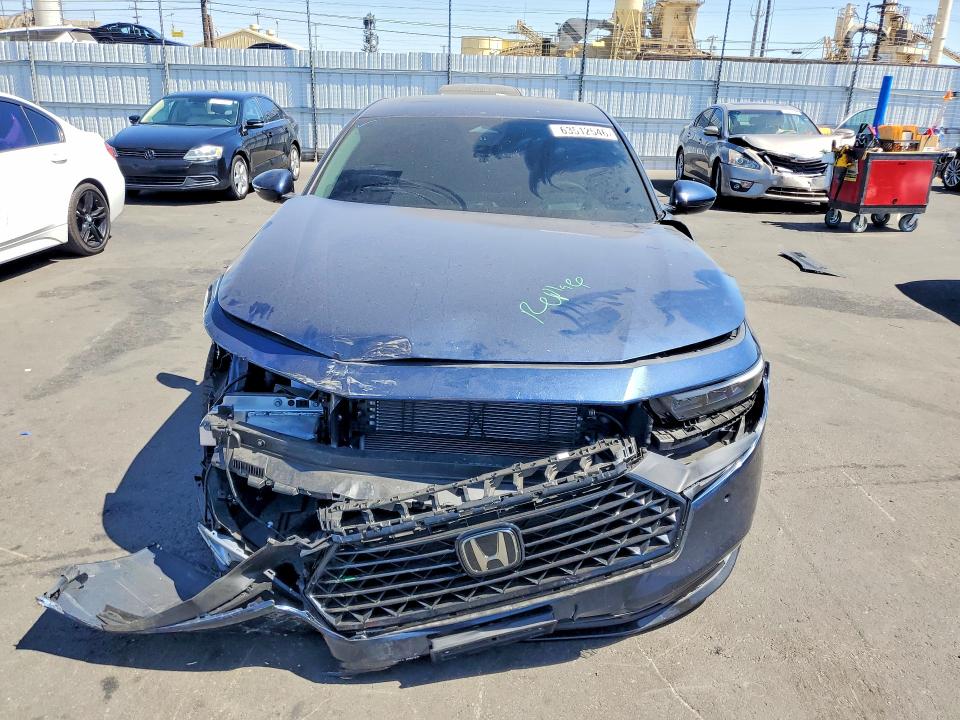 Photo 5 from auction – 2025 HONDA ACCORD with VIN 1HGCY2F86SA065058