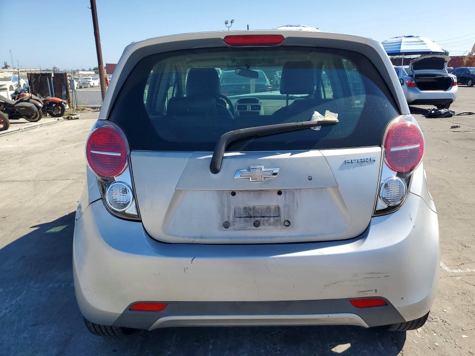 Photo 6 from auction – 2015 CHEVROLET SPARK with VIN KL8CD6S9XFC726142