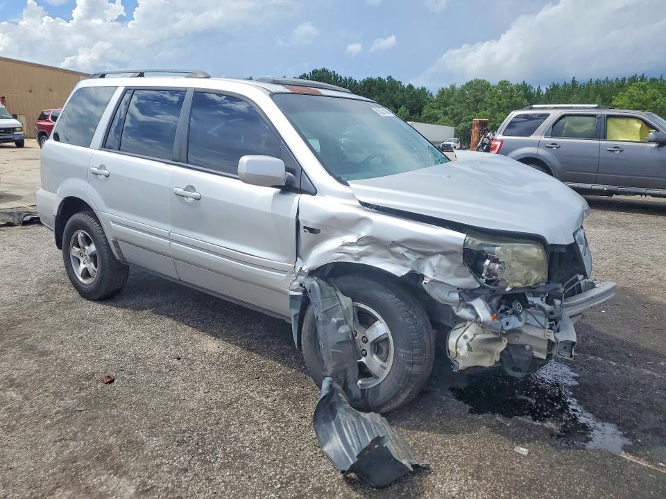 Photo 4 from auction – 2006 HONDA PILOT with VIN 5FNYF28566B015027