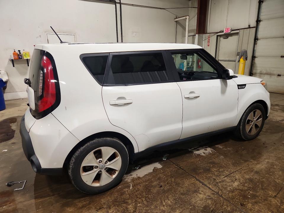 Foto 3 de la subasta – 2015 KIA SOUL con VIN KNDJN2A26F7213617