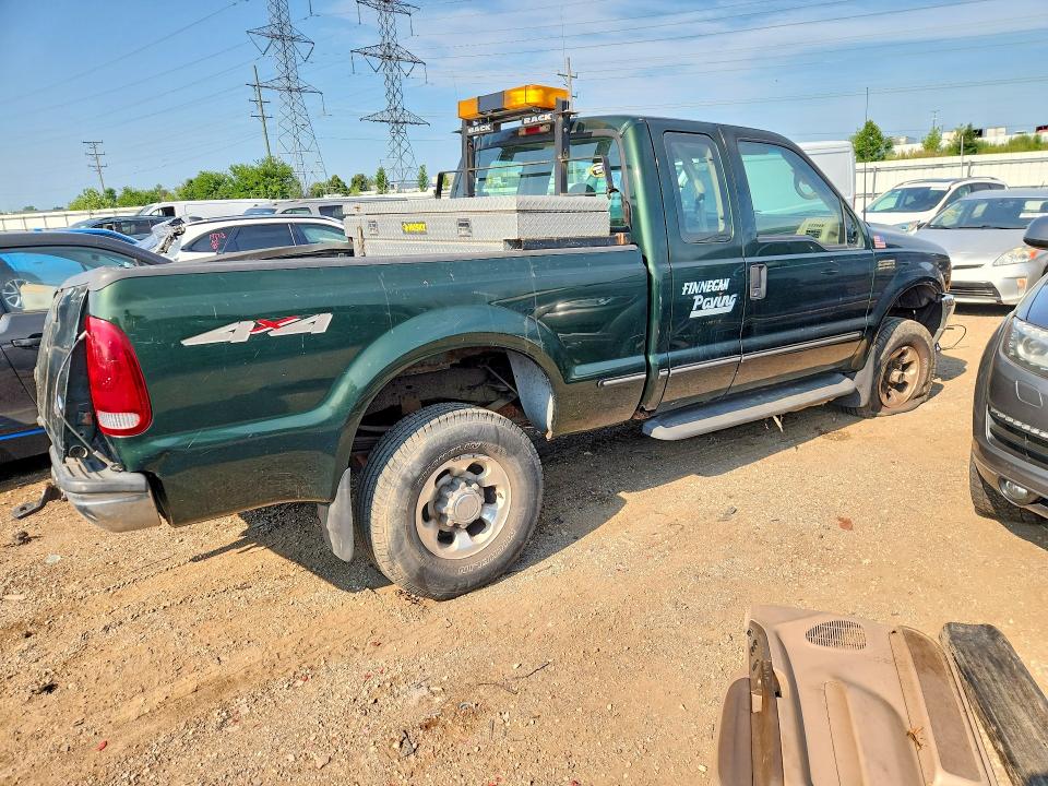 Снимка 3 от търг – 1999 FORD LGT CONVTNL с VIN 1FTNX21S7XEC02635