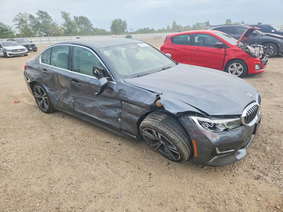 Photo 4 from auction – 2020 BMW 330XI with VIN 3MW5R7J01L8B26894