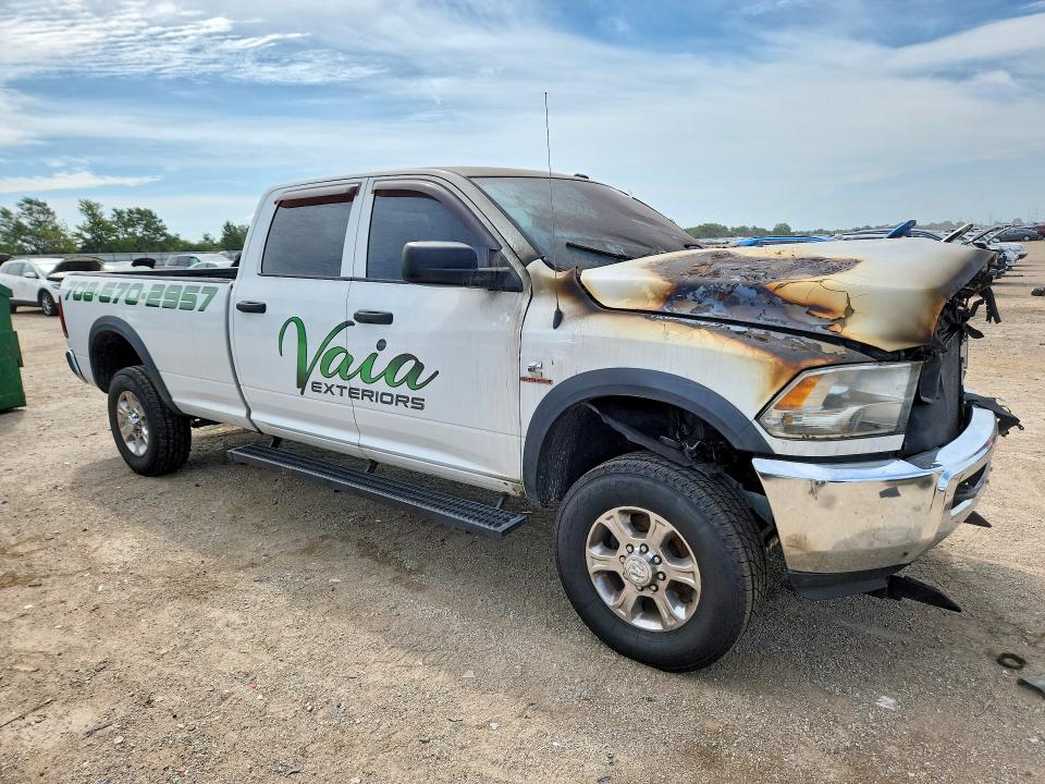 Photo 4 from auction – 2013 RAM 2500 with VIN 3C6UR5HL9DG549918