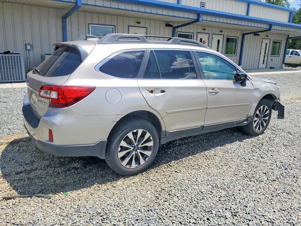 Photo 3 from auction – 2017 SUBARU OUTBACK with VIN 4S4BSANC1H3383142
