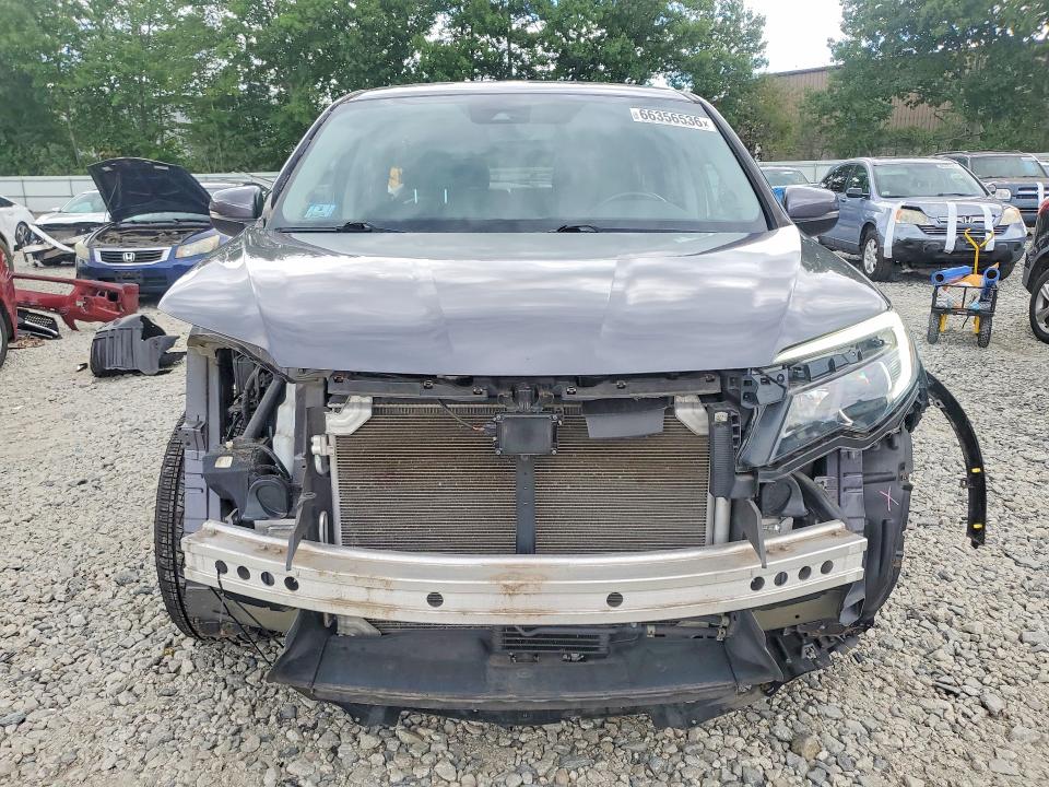 Photo 5 from auction – 2020 HONDA PILOT with VIN 5FNYF6H53LB008460