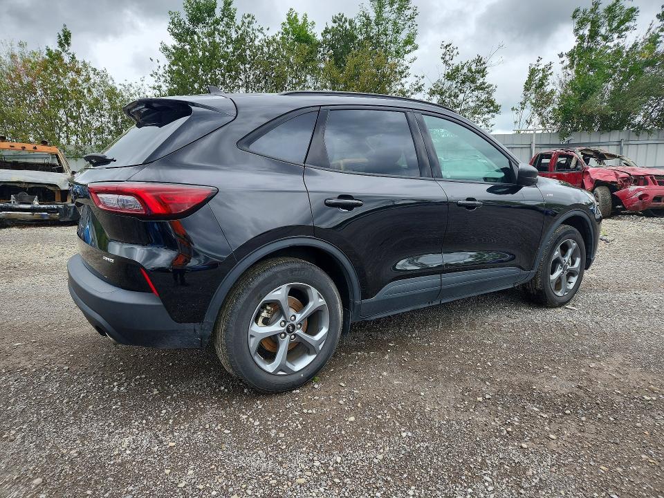 Photo 3 from auction – 2025 FORD ESCAPE with VIN 1FMCU9MN2SUB18165