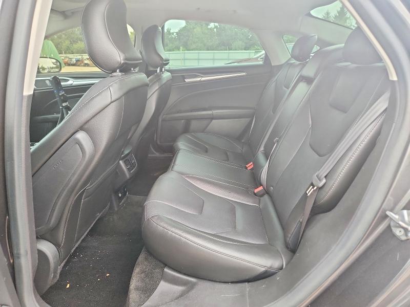 Photo 10 from auction – 2016 FORD FUSION with VIN 3FA6P0SU8GR189289